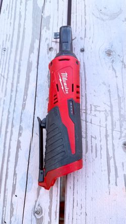 Milwaukee M12 ratchet