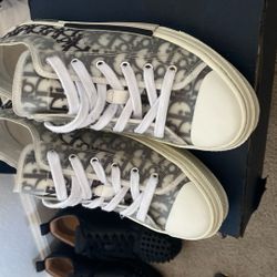Dior Shoes