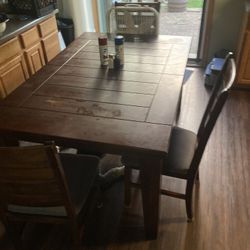Lg Dining Table With 6 Chairs