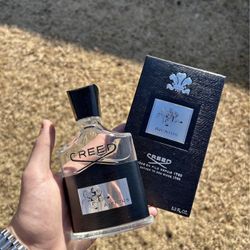 Creed Aventus Eau De Parfum 
