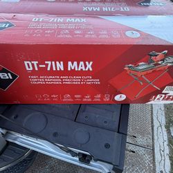 10 -Amp 7-in -Blade Tabletop Sliding Table Tile Saw with Stand