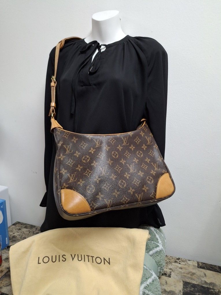 Loui Vuitton