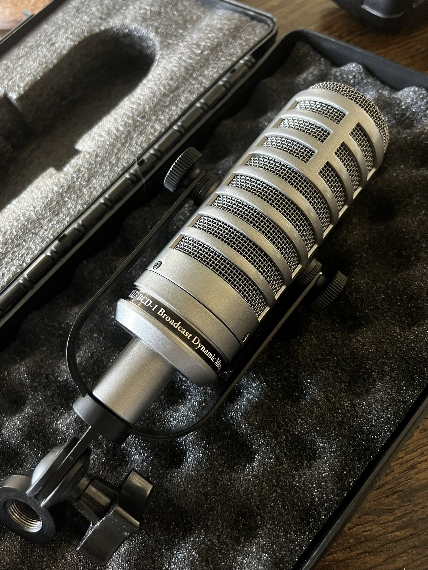 MXL Broadcasting Mic´s 2 For $100