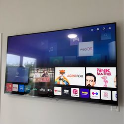 70’ LG TV