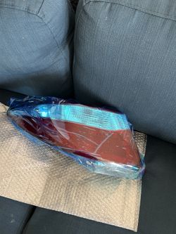 2015 2016 2017 Toyota Camry Rear Light