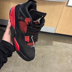 Jordan Retro 4s 