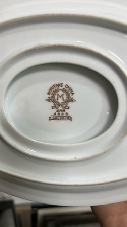 Noritake china Japan goldkin 4985