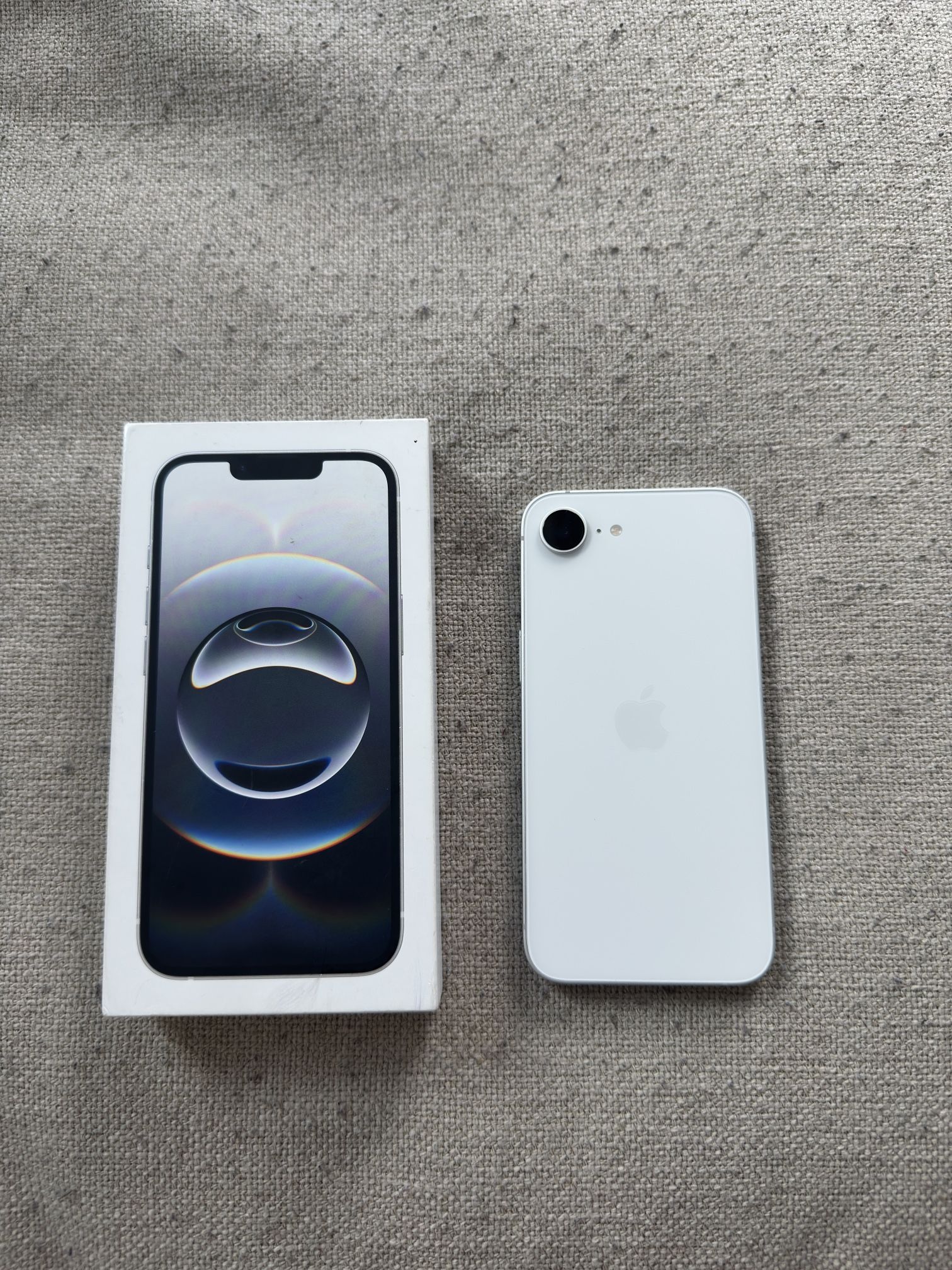iPhone 16e 128GB White - T-Mobile Locked