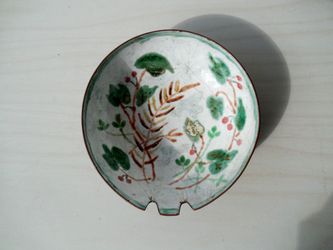 Vintage porcelain clad metal ashtray