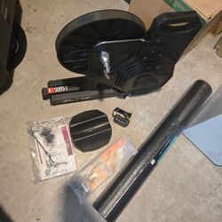 Elite Suito-T Bike Trainer w/ Accessories