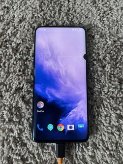 1 Plus 7 Pro (cracked Screen) Smart Phone 