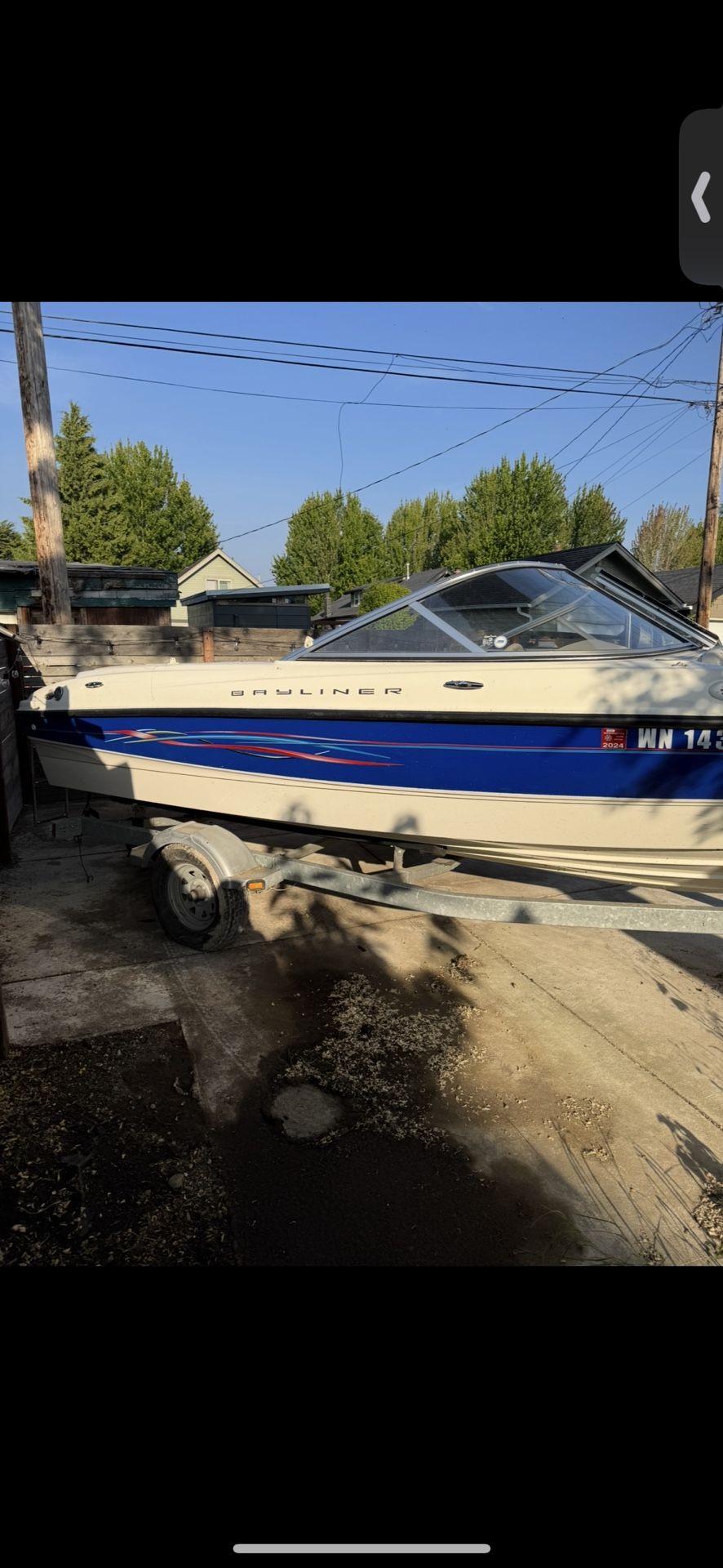 Boat BayLiner 2006