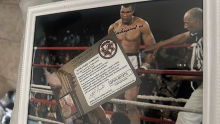 Muhammad ali autograph with COA