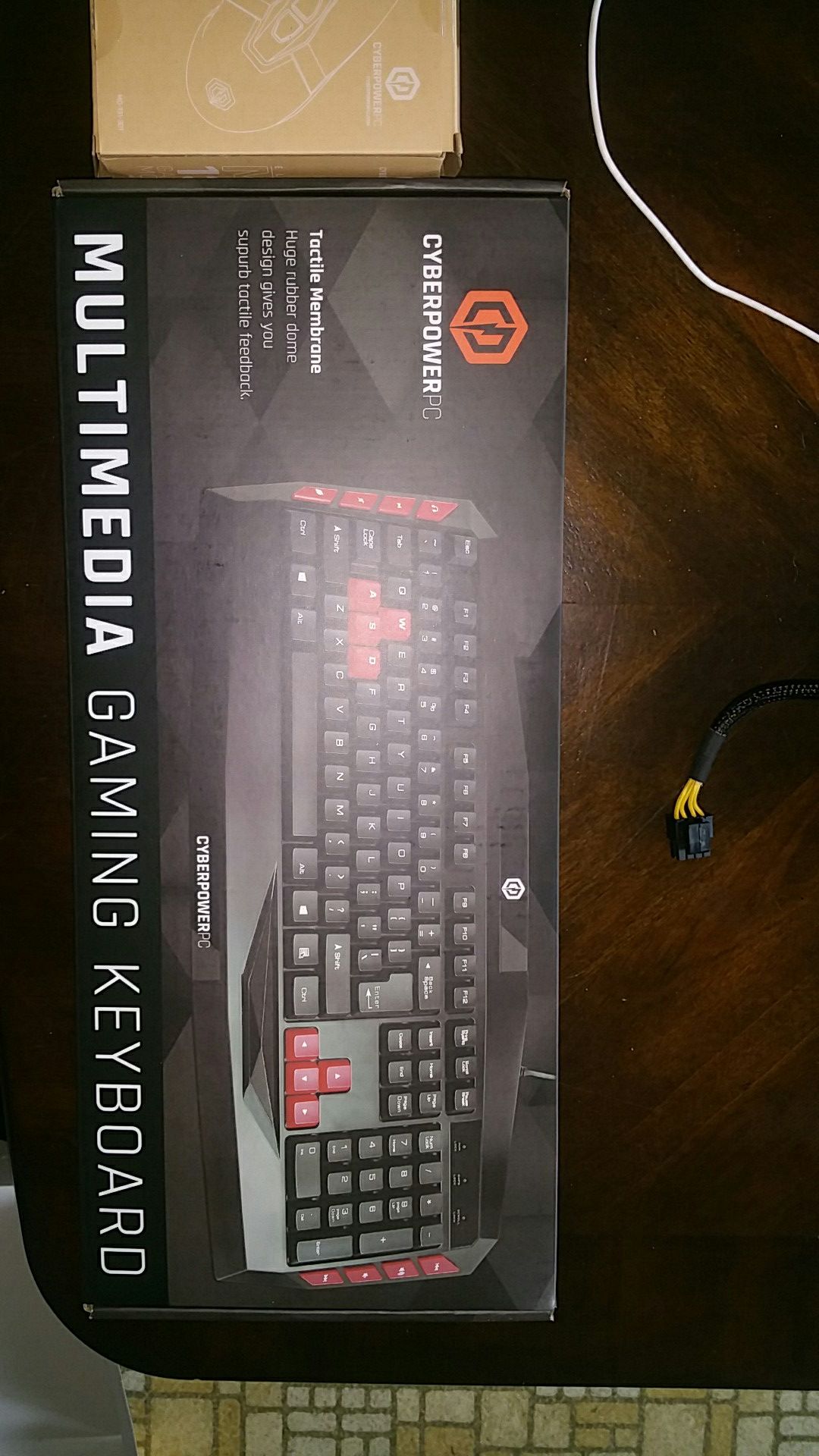 CyberpowerPC Multimedia Gaming Keyboard with Gaming Mouse