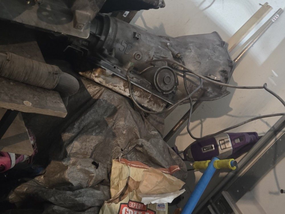 4l60e Transmission Good Condition Have Torque Converter