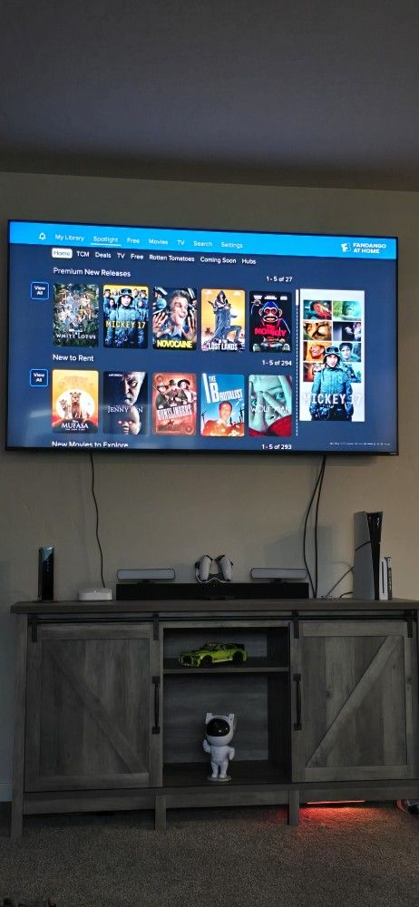75in Vizio 4k UHD Led Smart TV 400$ Firm