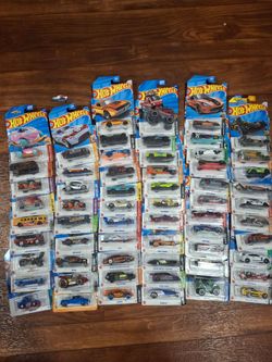 61 HotWheels