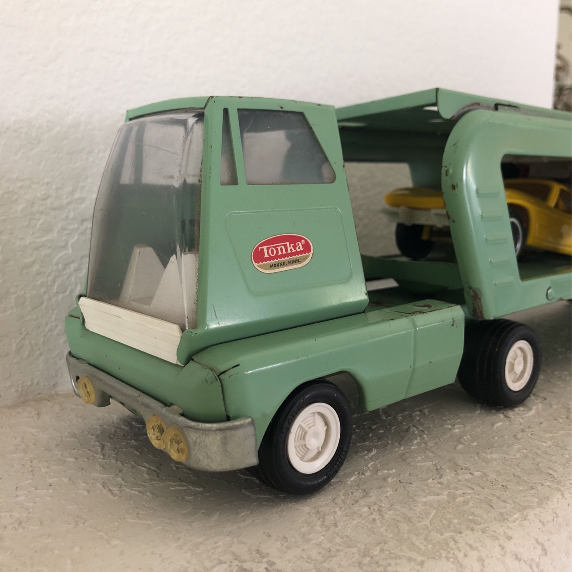 Tonka Car Carrier No. 1096
