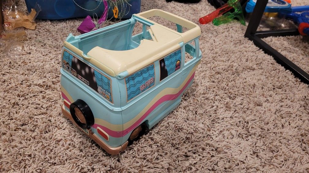 Lol Surprise Van