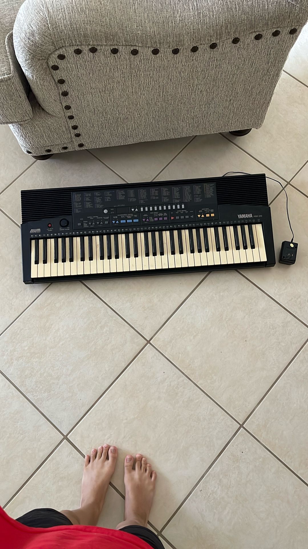 Yamaha PSR-210 Keyboard