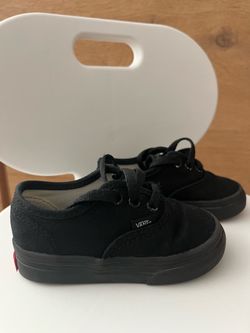 Toddler Black Vans Size 5