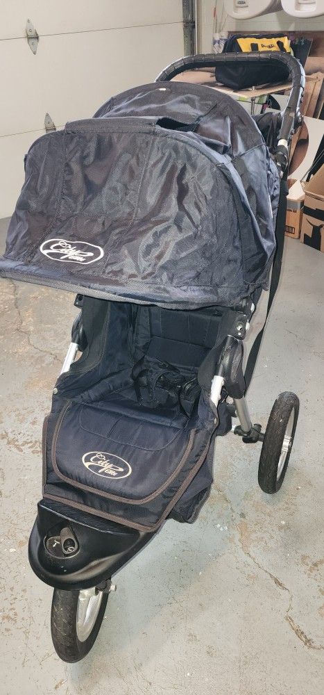 City Elite Jogging Stroller