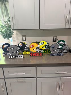 Helmet signs nfl and college football