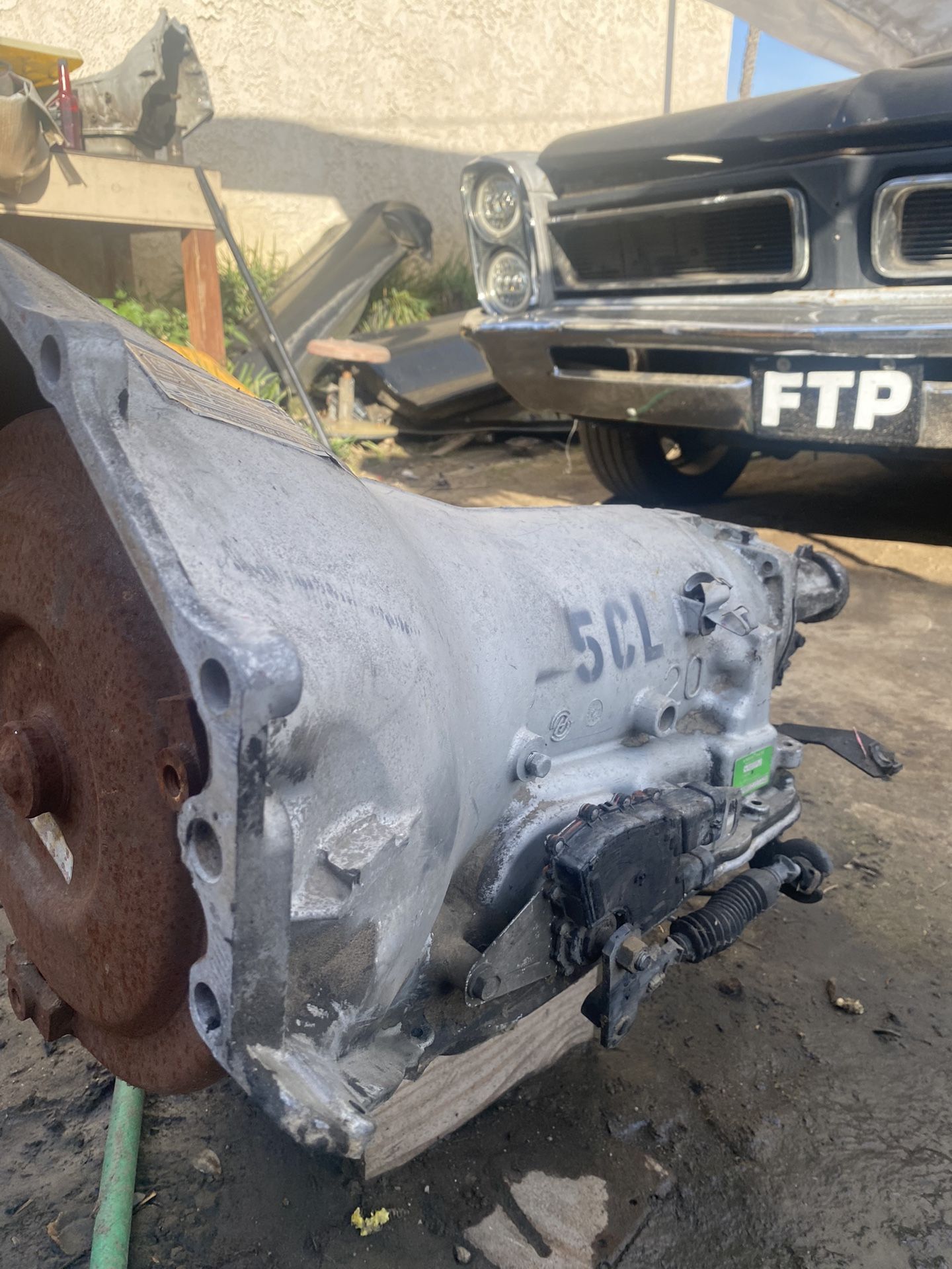 GM 4L60E Transmission for Sale in Compton, CA OfferUp