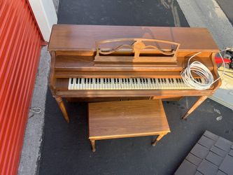 Piano 