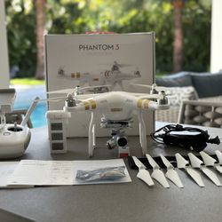 DJI Phantom 3 Drone