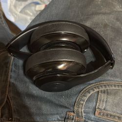 Beats Studio 3