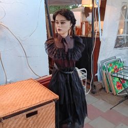 5ft Wednesday Animatronic Doll Raven Dance Missing Arms $75  OBO