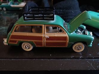 Toy 1949 Ford woody