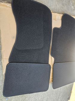 02-07 SUBARU IMPREZA WRX STI FLOOR MATS NILON  BLACK