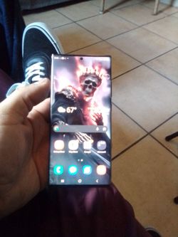 Cell phone galaxy note 20