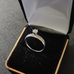 Gorgeous Engagement Ring 