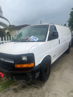 2006 Chevrolet Express Cargo Van