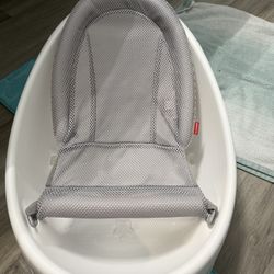 Skip hop Baby Bath