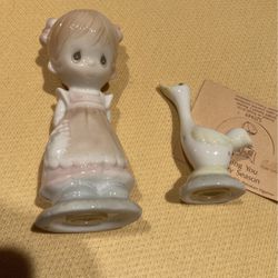Vintage precious moments porcelain figurine salt and pepper shaker