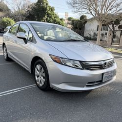 2012 HONDA CIVIC CLEAN TITLE ONLY 58k Miles 
