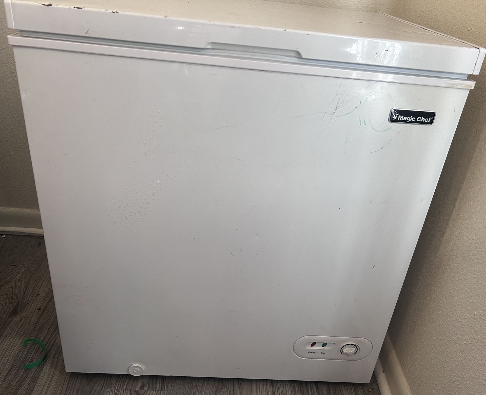 5.0 Cubic-ft Deep Chest Freezer
