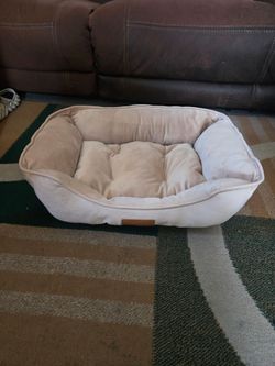 Medium size dog bed