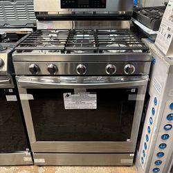 Samsung 6.0 Cu Ft Smart Freestanding Gas Range