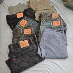 7dlls each Levi's 👖 Jeans 38x32 Obo