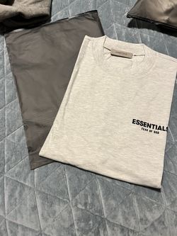 Essentials Light Oatmeal T Shirt Brand New With Tags Size XL