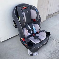(NEW) $145 Graco Slimfit 3 in 1 Car Seat, Slim & Comfy Design Saves Space for Child 5 to 100lbs, Redmond