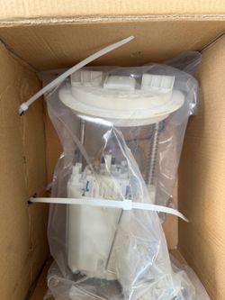 2006 Chrysler 300 srt8 fuel pump