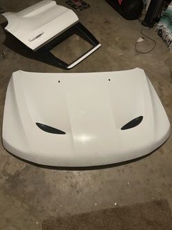 Jeep grand Cherokee SRT hood