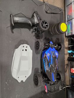 Arrma typhon grom blx
