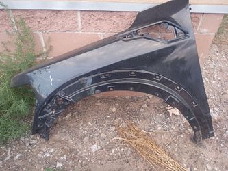 2019 ford Raptor driver fender